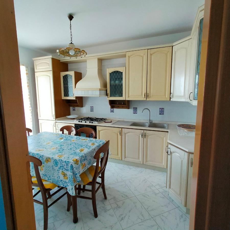 Casa Vacanza Rosariomaria Реальмонте Экстерьер фото